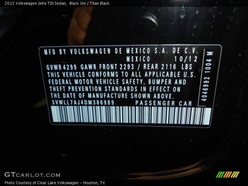 Black Uni / Titan Black 2013 Volkswagen Jetta TDI Sedan