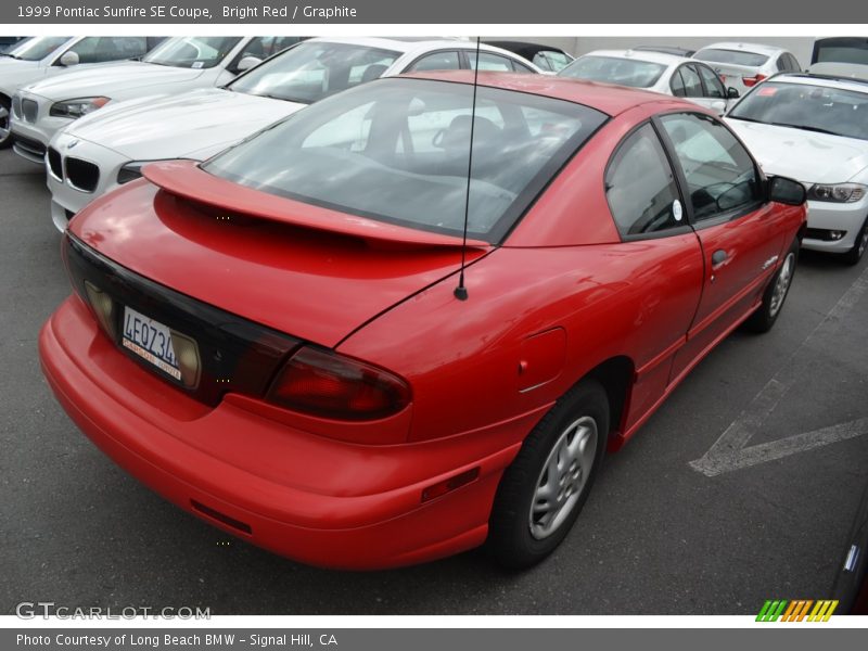 Bright Red / Graphite 1999 Pontiac Sunfire SE Coupe