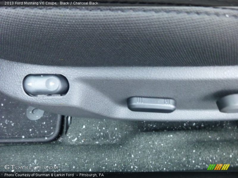 Black / Charcoal Black 2013 Ford Mustang V6 Coupe