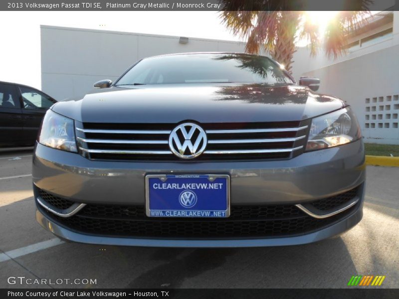 Platinum Gray Metallic / Moonrock Gray 2013 Volkswagen Passat TDI SE