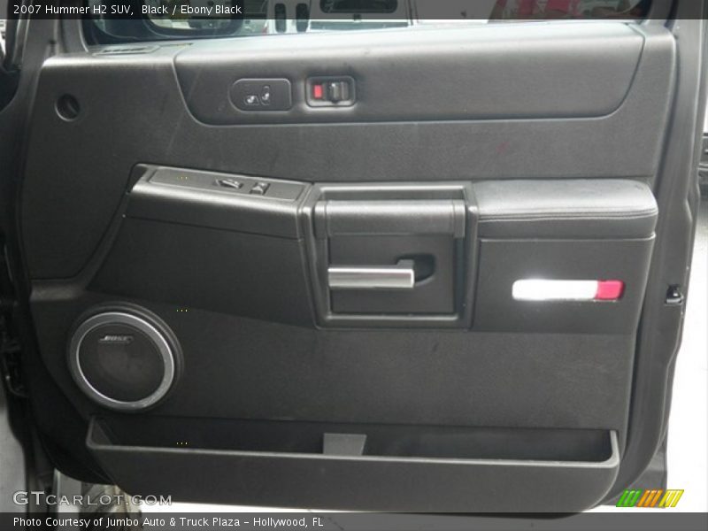 Door Panel of 2007 H2 SUV