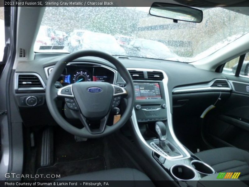Sterling Gray Metallic / Charcoal Black 2013 Ford Fusion SE