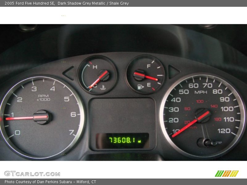 Dark Shadow Grey Metallic / Shale Grey 2005 Ford Five Hundred SE