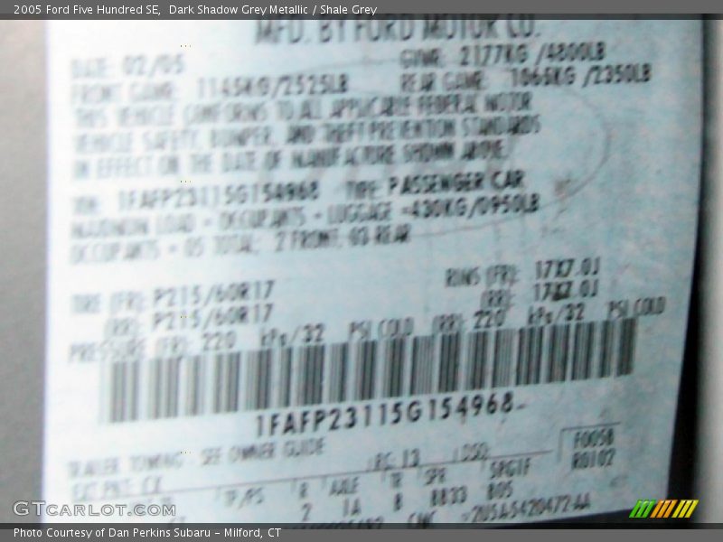 Dark Shadow Grey Metallic / Shale Grey 2005 Ford Five Hundred SE