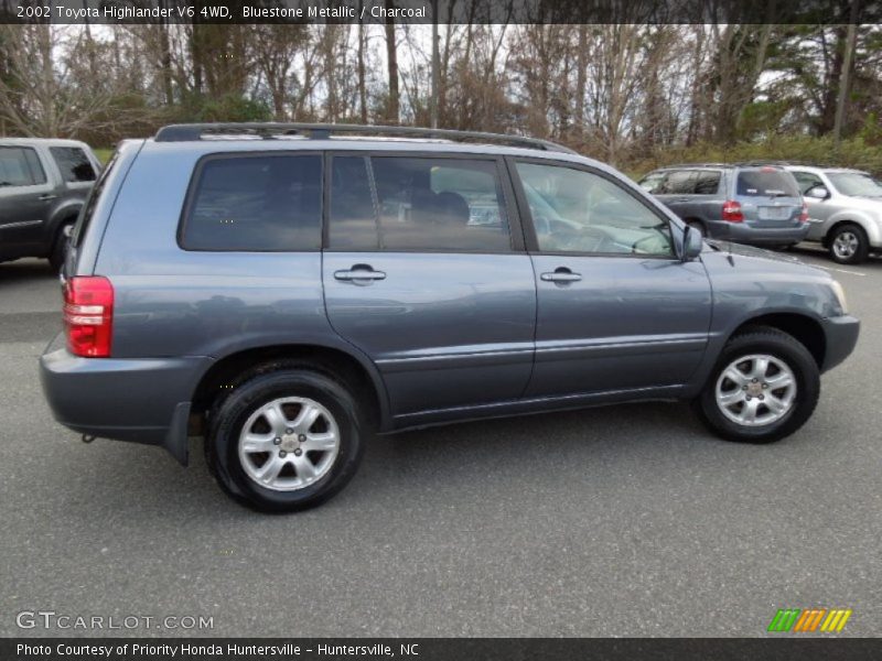 Bluestone Metallic / Charcoal 2002 Toyota Highlander V6 4WD