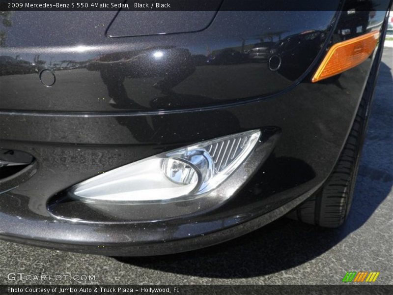 Black / Black 2009 Mercedes-Benz S 550 4Matic Sedan