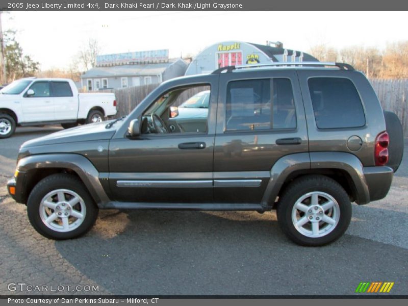 Dark Khaki Pearl / Dark Khaki/Light Graystone 2005 Jeep Liberty Limited 4x4