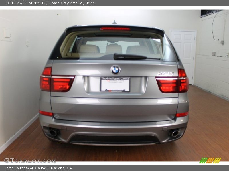 Space Gray Metallic / Beige 2011 BMW X5 xDrive 35i