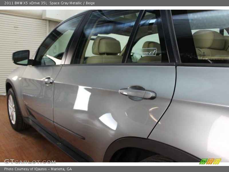 Space Gray Metallic / Beige 2011 BMW X5 xDrive 35i