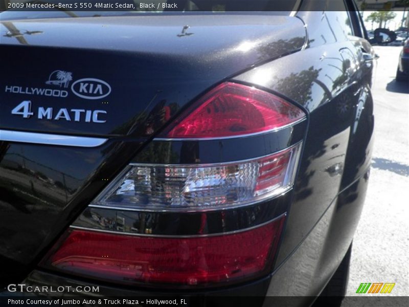 Black / Black 2009 Mercedes-Benz S 550 4Matic Sedan