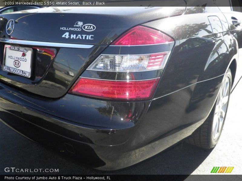 Black / Black 2009 Mercedes-Benz S 550 4Matic Sedan