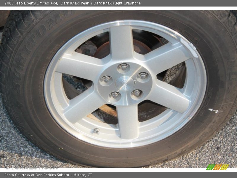 Dark Khaki Pearl / Dark Khaki/Light Graystone 2005 Jeep Liberty Limited 4x4