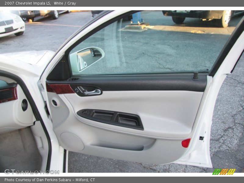 White / Gray 2007 Chevrolet Impala LS