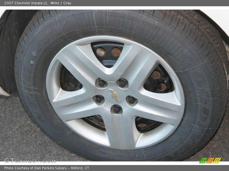 White / Gray 2007 Chevrolet Impala LS