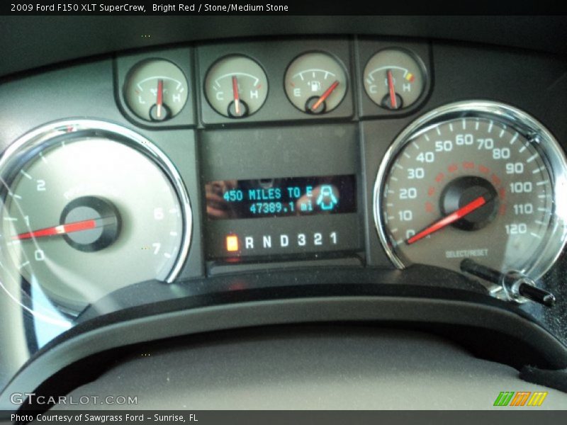 Bright Red / Stone/Medium Stone 2009 Ford F150 XLT SuperCrew