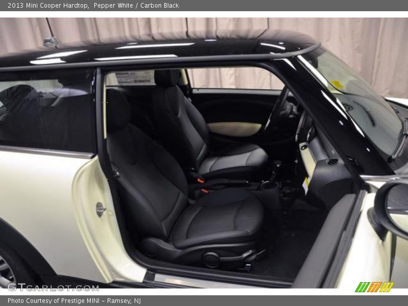 Pepper White / Carbon Black 2013 Mini Cooper Hardtop
