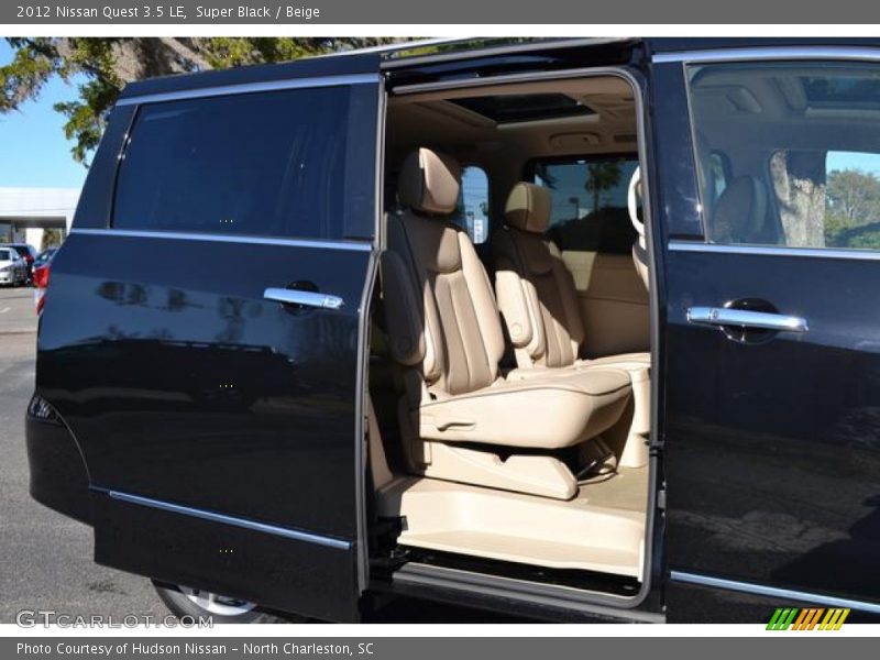 Super Black / Beige 2012 Nissan Quest 3.5 LE