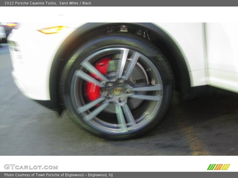 Sand White / Black 2012 Porsche Cayenne Turbo