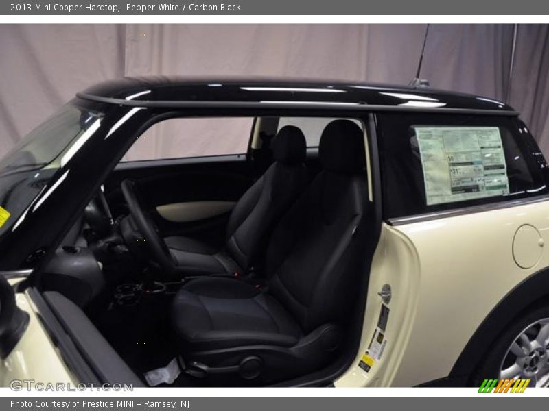 Pepper White / Carbon Black 2013 Mini Cooper Hardtop