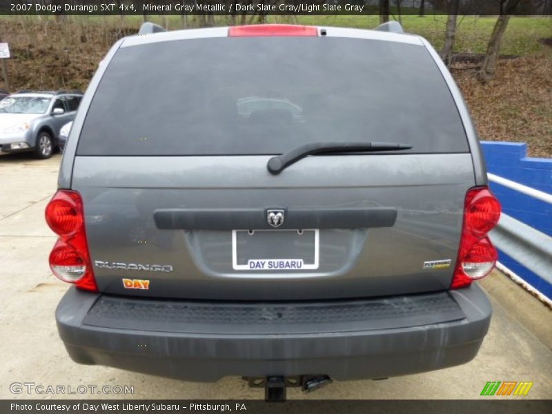 Mineral Gray Metallic / Dark Slate Gray/Light Slate Gray 2007 Dodge Durango SXT 4x4