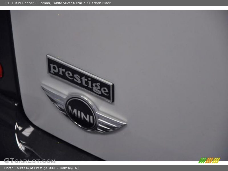 White Silver Metallic / Carbon Black 2013 Mini Cooper Clubman