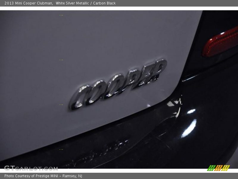 White Silver Metallic / Carbon Black 2013 Mini Cooper Clubman