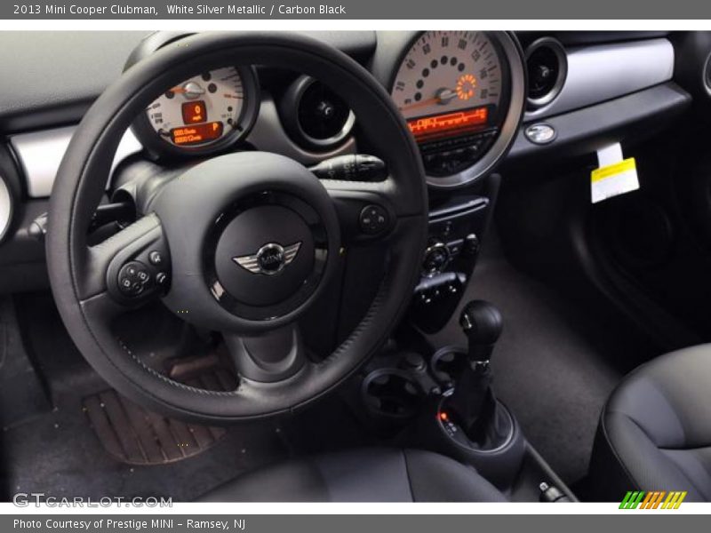 White Silver Metallic / Carbon Black 2013 Mini Cooper Clubman