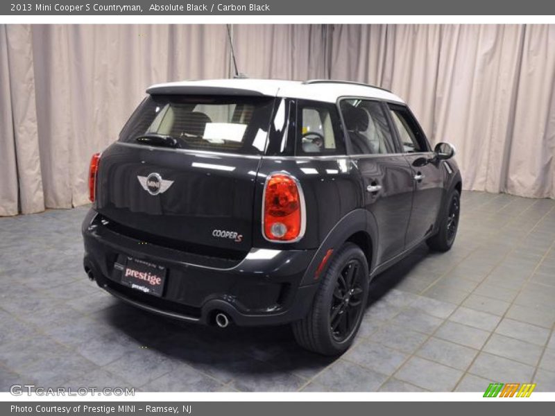 Absolute Black / Carbon Black 2013 Mini Cooper S Countryman