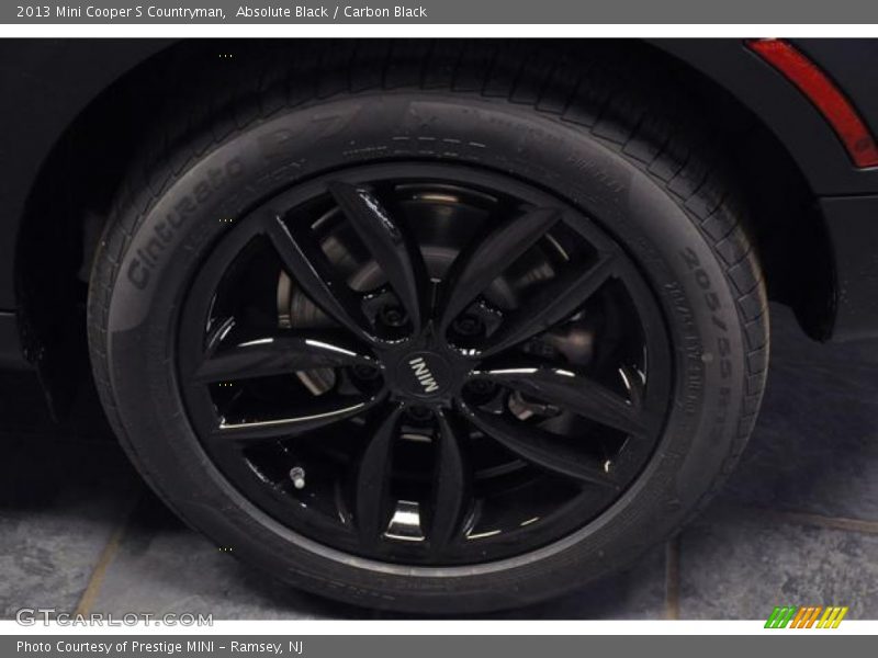 Absolute Black / Carbon Black 2013 Mini Cooper S Countryman