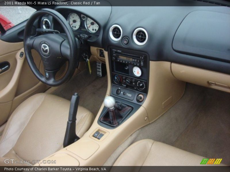 Dashboard of 2001 MX-5 Miata LS Roadster