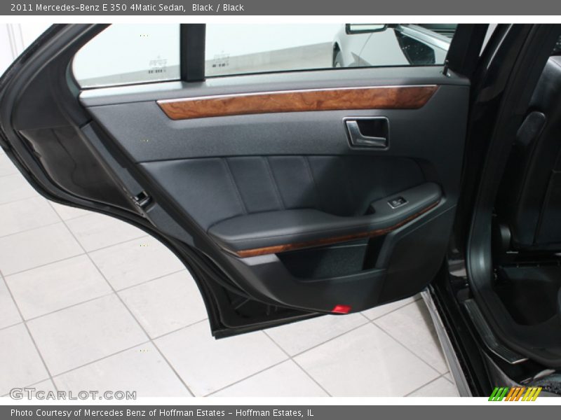 Black / Black 2011 Mercedes-Benz E 350 4Matic Sedan