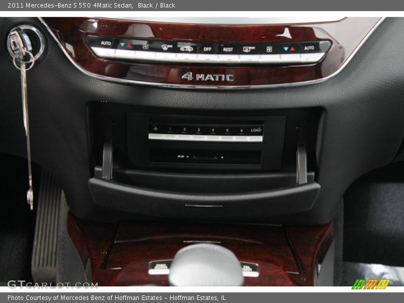 Black / Black 2011 Mercedes-Benz S 550 4Matic Sedan