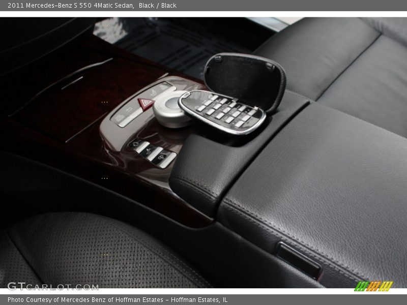 Black / Black 2011 Mercedes-Benz S 550 4Matic Sedan