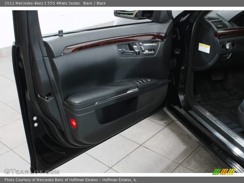 Black / Black 2011 Mercedes-Benz S 550 4Matic Sedan