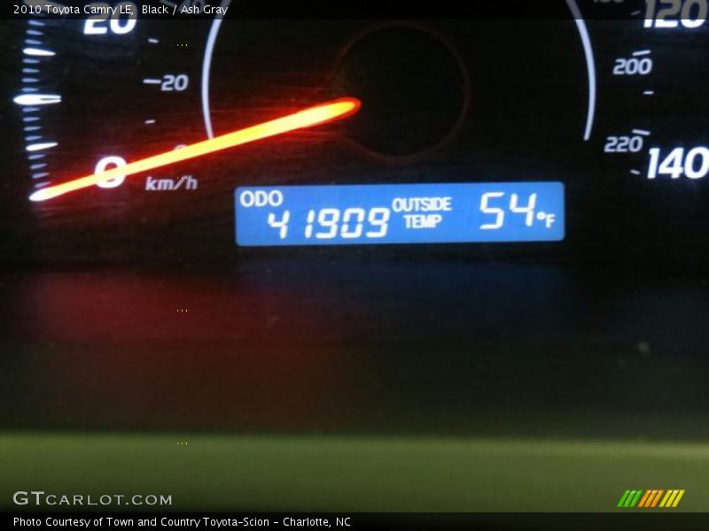 Black / Ash Gray 2010 Toyota Camry LE