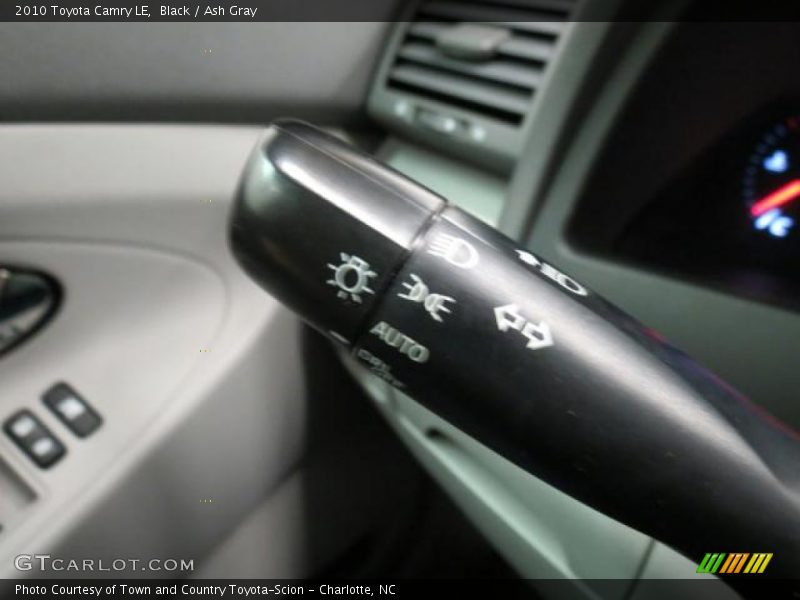 Black / Ash Gray 2010 Toyota Camry LE