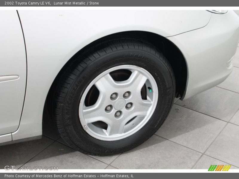 Lunar Mist Metallic / Stone 2002 Toyota Camry LE V6