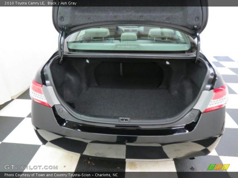 Black / Ash Gray 2010 Toyota Camry LE