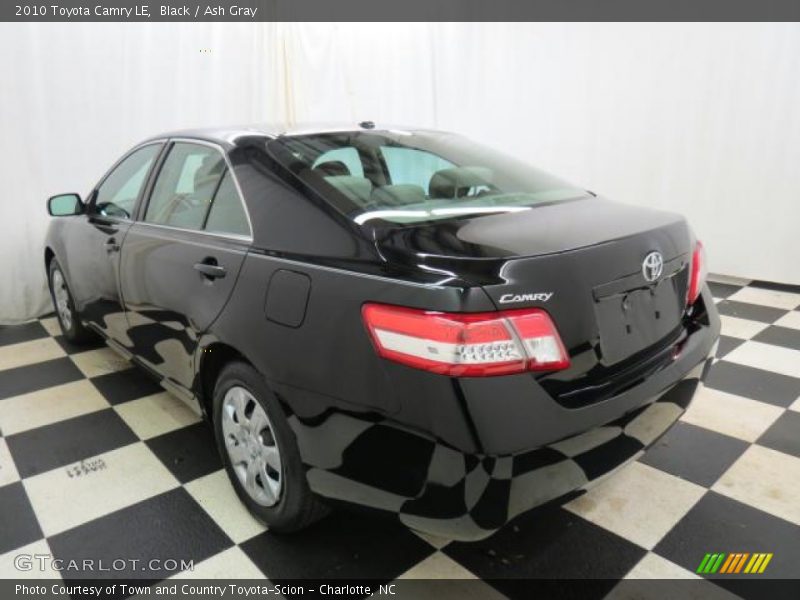 Black / Ash Gray 2010 Toyota Camry LE