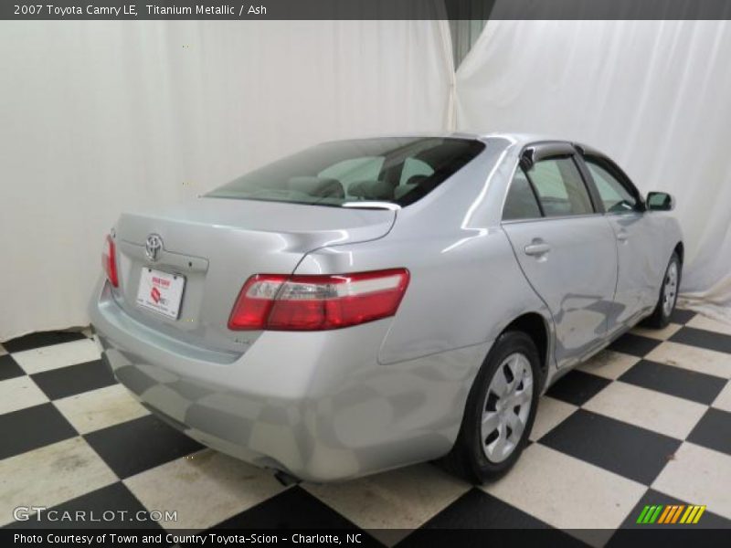 Titanium Metallic / Ash 2007 Toyota Camry LE