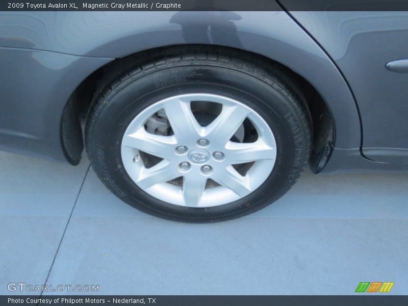 Magnetic Gray Metallic / Graphite 2009 Toyota Avalon XL