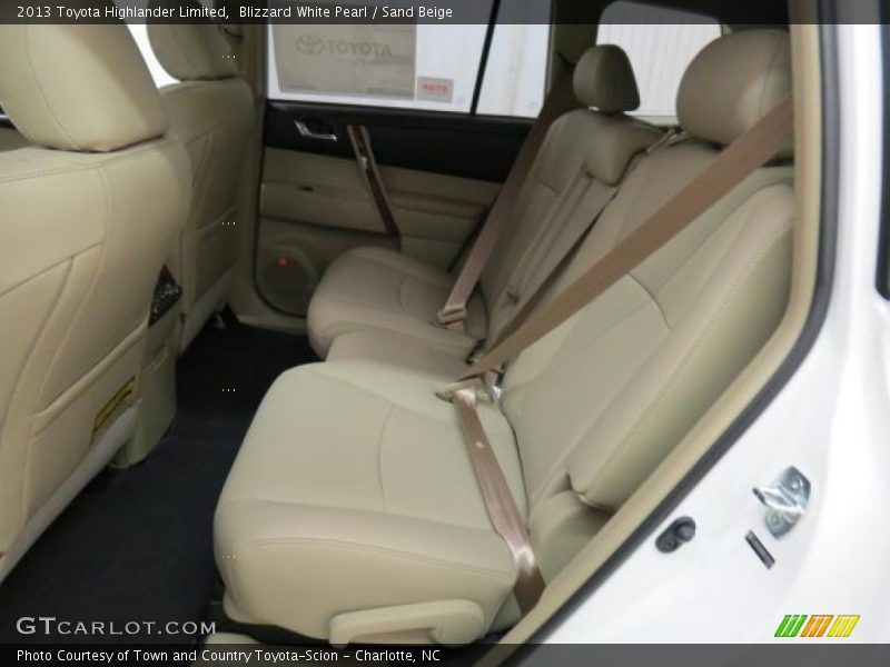 Blizzard White Pearl / Sand Beige 2013 Toyota Highlander Limited