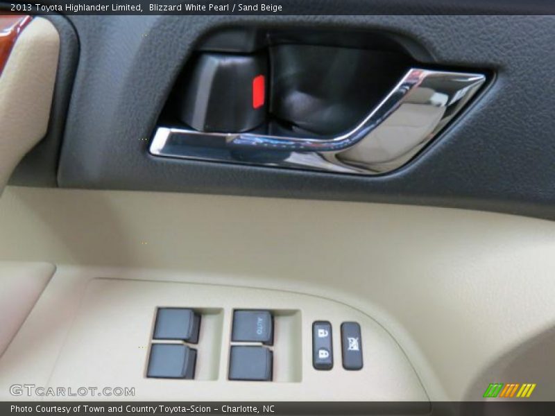 Blizzard White Pearl / Sand Beige 2013 Toyota Highlander Limited