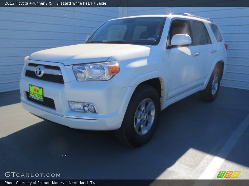 Blizzard White Pearl / Beige 2013 Toyota 4Runner SR5