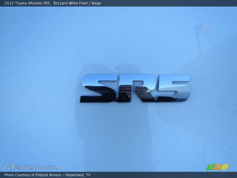 Blizzard White Pearl / Beige 2013 Toyota 4Runner SR5