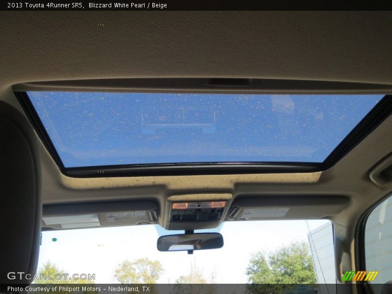 Blizzard White Pearl / Beige 2013 Toyota 4Runner SR5
