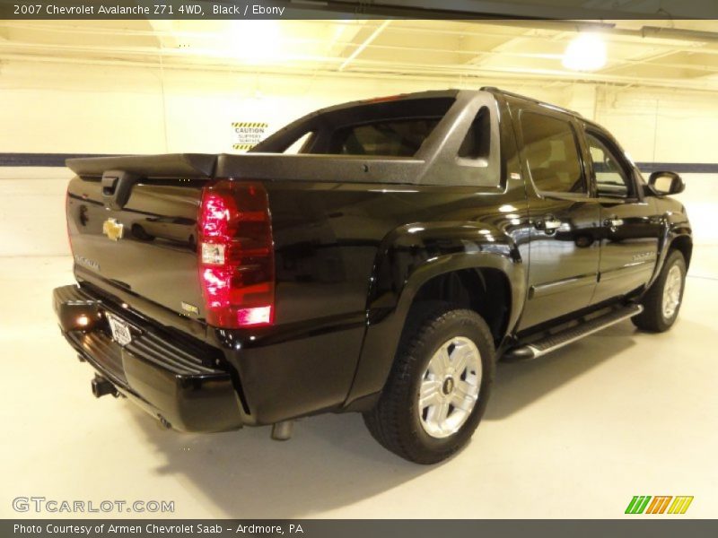 Black / Ebony 2007 Chevrolet Avalanche Z71 4WD
