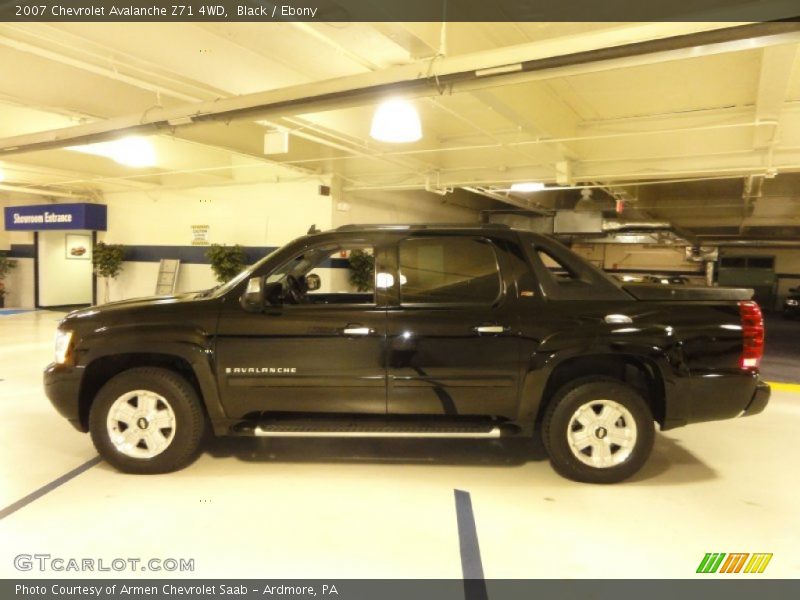 Black / Ebony 2007 Chevrolet Avalanche Z71 4WD