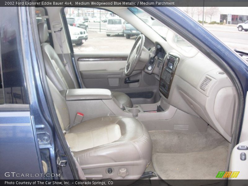 Medium Wedgewood Blue Metallic / Medium Parchment 2002 Ford Explorer Eddie Bauer 4x4
