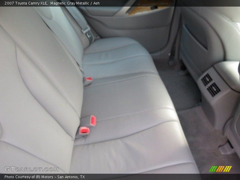 Magnetic Gray Metallic / Ash 2007 Toyota Camry XLE